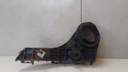 Guia Para-choque Traseiro Esquerdo Toyota Etios 2013 A 2018