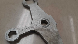 TRAVA BICO INJETOR BMW 320I 2.0 2013 A 2015 (2)