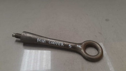 GANCHO REBOQUE PARACHOQUE MINI COOPER S 2016