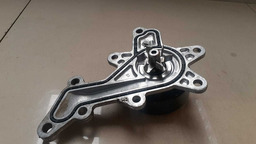 BOMBA D'ÁGUA TOYOTA YARIS 1.3/1.5 2019