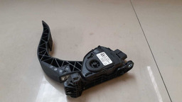 PEDAL ACELERADOR ELETRÔNICO AUDI A4 TFSI 2.0 2011