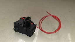 TRAVA PORTINHOLA AUDI A4 TFSI 2.0 2011