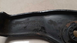 SUPORTE RADIADOR LADO DIREITO GM ZAFIRA 2007