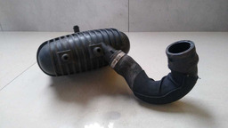 RESSONADOR INTERCOOLER AUDI A4 2.0 TFSI 2011