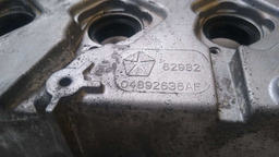 TAMPA VÁLVULA MOTOR FIAT 500 1.4 2012 2013