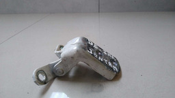 DOBRADIÇA PORTA INFERIOR D. ESQUERDO NISSAN SENTRA 2015 2016