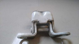 DOBRADIÇA PORTA INFERIOR D. ESQUERDO NISSAN SENTRA 2015 2016