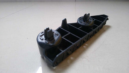 GUIA PARA-CHOQUE DIANTEIRO ESQUERDO NISSAN SENTRA 2015 2016