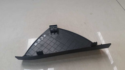 TAMPA ESQUERDA PAINEL MERCEDES C180 2007 A 2011