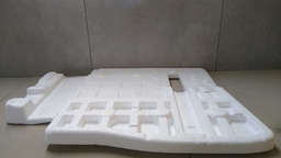 ISOPOR ASSOALHO TRASEIRO DIREITO NISSAN SENTRA 2015 2016