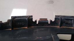 GUIA PARA-CHOQUE TRASEIRO DIREITO VW VOYAGE 2015