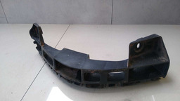 GUIA PARA-CHOQUE TRASEIRO DIREITO VW VOYAGE 2015