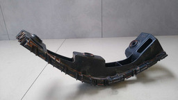 GUIA PARA-CHOQUE TRASEIRO ESQUERDO VW VOYAGE 2015