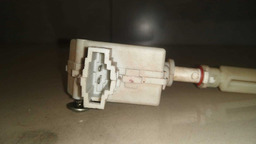 TRAVA ELÉTRICA PORTA MALA VW VOYAGE 1.6 2015