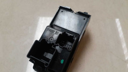 BOTÃO VIDRO ELÉTRICO DIANTEIRO DIREITO GM CRUZE 2012