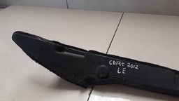 ISOLADOR PARALAMA ESQUERDO GM CRUZE 2012