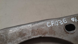 SUPORTE ESCAPAMENTO GM CRUZE 2012