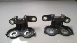 Dobradiça Porta Traseiro Direito Inf.sup. Gm Onix 2014 2015