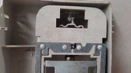 LUZ CORTESIA FIAT PALIO 2001 2002 