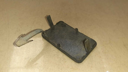 TAMPA REBOQUE TRASEIRO RENAULT CLIO 1999