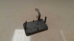 TAMPA REBOQUE TRASEIRO RENAULT CLIO 1999