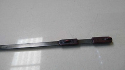 VARETA NÍVEL ÓLEO MOTOR MERCEDES B180 2010 2011