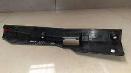 MOLDURA DA TOMADA OBD TOYOTA HILUX SW4 2017 A 2020