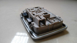 LUZ CORTESIA TETO GM CAPTIVA 2010 2011