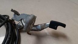 PUXADOR CABO ABERTURA COMBUSTÍVEL MITSUBISHI PAJERO TR4 2011