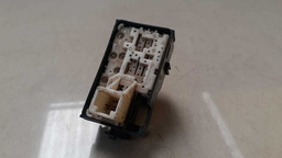 BOTÃO VIDRO ELÉTRICO DIANTEIRO DIREITO TOYOTA COROLLA 2013