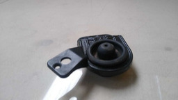 SUPORTE ESQUERDO RADIADOR HYUNDAI AZERA 3.3 V6 2008 A 2010