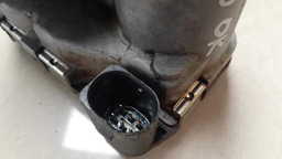 CORPO BORBOLETA GM ZAFIRA 2.0 2006 A 2012