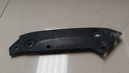 SUPORTE PARACHOQUE FAROL ESQUERDO VW JETTA 2013 A 2015