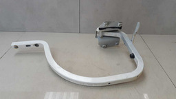 BRAÇO TAMPA TRASEIRA L.D VW JETTA TSI 2012 A 2015