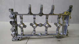 GAIOLA CABEÇOTE NISSAN LIVINA 1.8 2011 A 2014