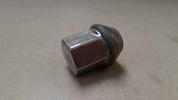 PORCA DE RODA LAND ROVER DISCOVERY SPORT 2018