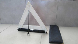 TRIÂNGULO SINALIZAÇÃO EMERGÊNCIA TOYOTA RAV4 2.0 2014