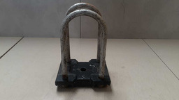 SUPORTE FEIXE MOLA VW AMAROK 2010