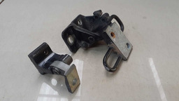 PAR DOBRADIÇAS TRASEIRA DIREITA AUDI A3 2010