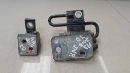 PAR DOBRADIÇAS TRASEIRA DIREITA AUDI A3 2010