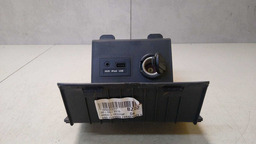 Moldura Central Usb Aux iPod Hyundai Hb20 1.0 2013 2014 2015