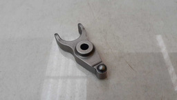 TRAVA BICO INJETOR TOYOTA HILUX 3.0 2005 A 2015