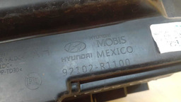 FAROL DIREITO HYUNDAI HB20S GDI 2019 2020 LED