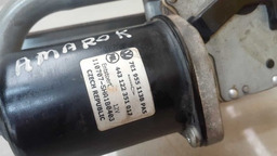 MAQUINA LIMPADOR PARABRISA  VW AMAROK 2012 2013