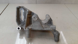 SUPORTE BOMBA DIR. HIDRÁULICA MITSUBISHI PAJERO TR4 2.0 2011