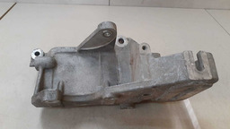 SUPORTE BOMBA DIR. HIDRÁULICA MITSUBISHI PAJERO TR4 2.0 2011