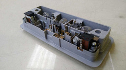 LUZ TETO CORTESIA MITSUBISHI PAJERO TR4 2012