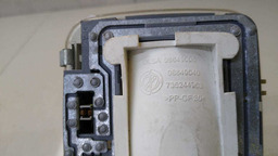 LUZ TETO CORTESIA FIAT SIENA 2015 2016