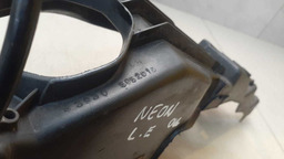 SUPORTE FAROL ESQUERDO CHRYSLER NEON 1998 A 2000