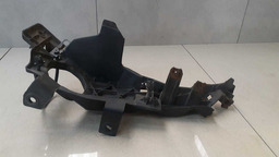 SUPORTE FAROL ESQUERDO CHRYSLER NEON 1998 A 2000